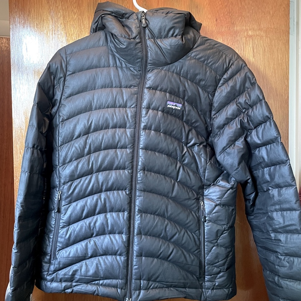 Patagonia down jacket, black, size M